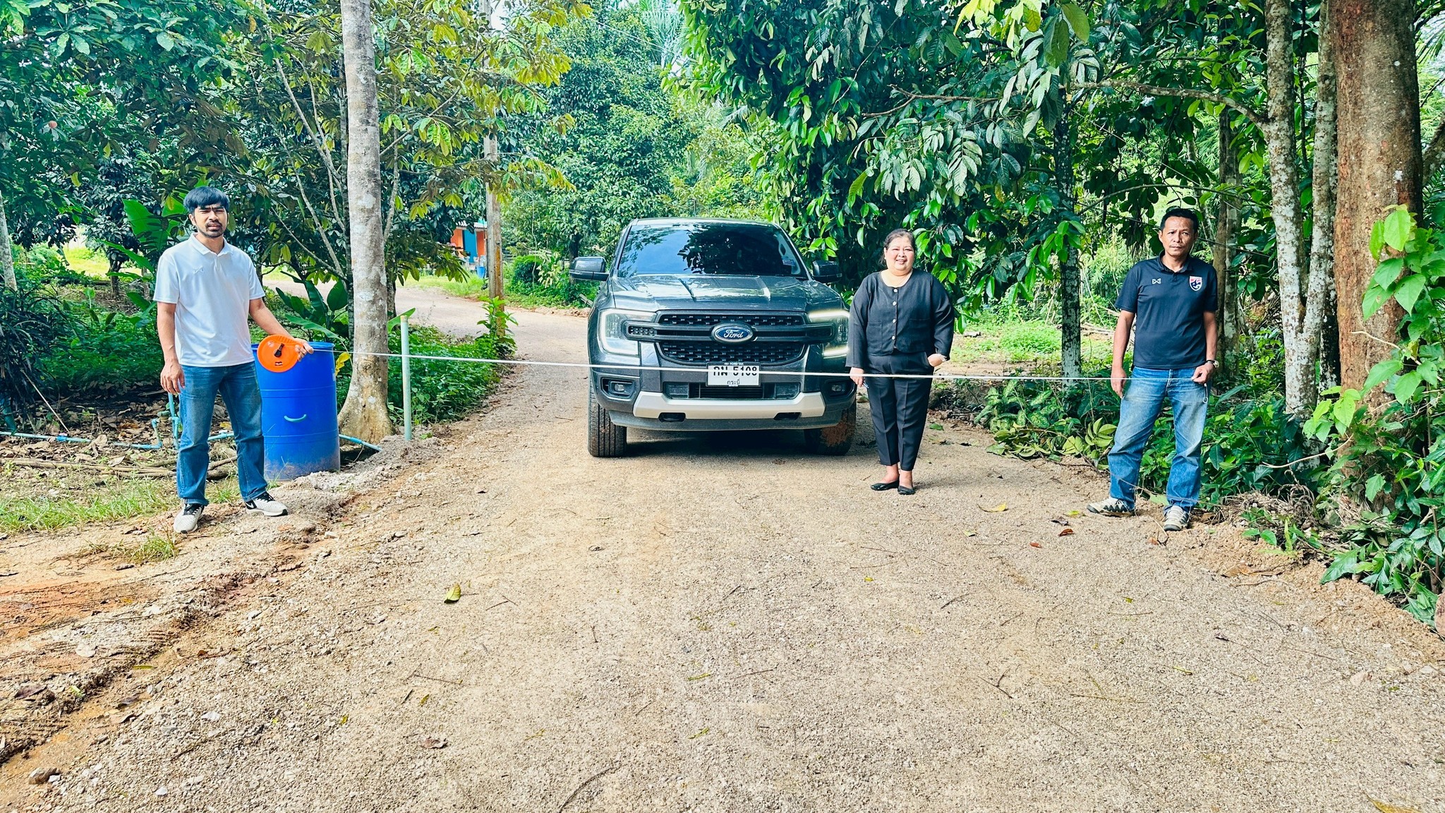 ลงพื้นที่ ตรวจรับงานจ้าง โครงการก่อสร้างและบุกเบิกถนนลูกรังสายซอยแก้วมังกร หมู่ที่ 1 บ้านหน้าเขา ตำบลหน้าเขา อำเภอเขาพนม จังหวัดกระบี่